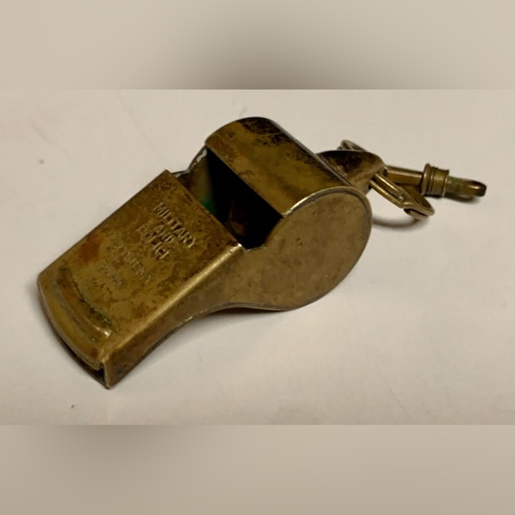 Mid Century Vintage Wood Ball Brass Official US Military Police Academy Whistle - Picture 3 of 16